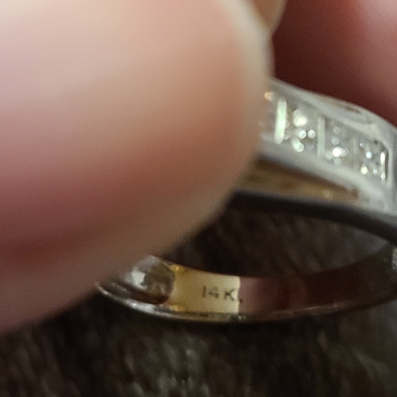 Kay Jewelers diamond ring - Picture 10 of 14